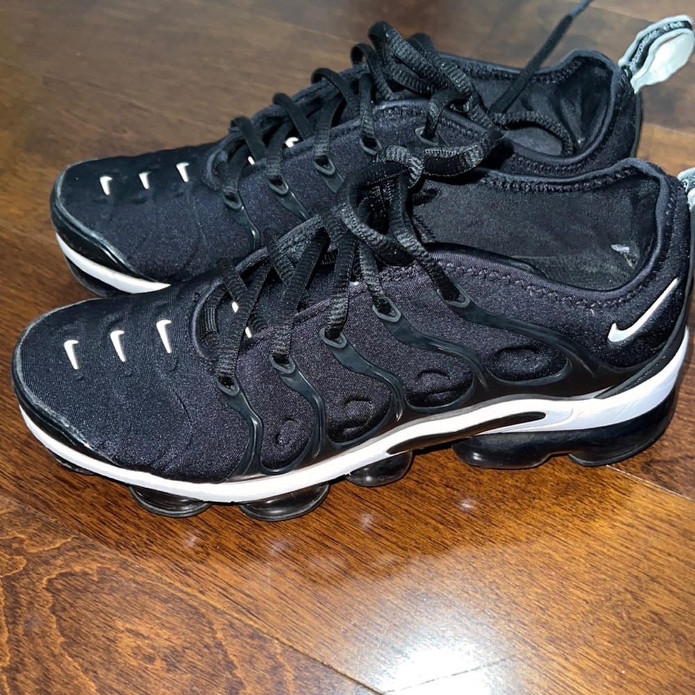 Nike VaporMax Plus Sneakers